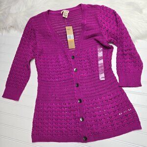 NWT DKNY Women's Size Small Crochet V-Neck 3/4 Sleeve Button up Sweater Magenta